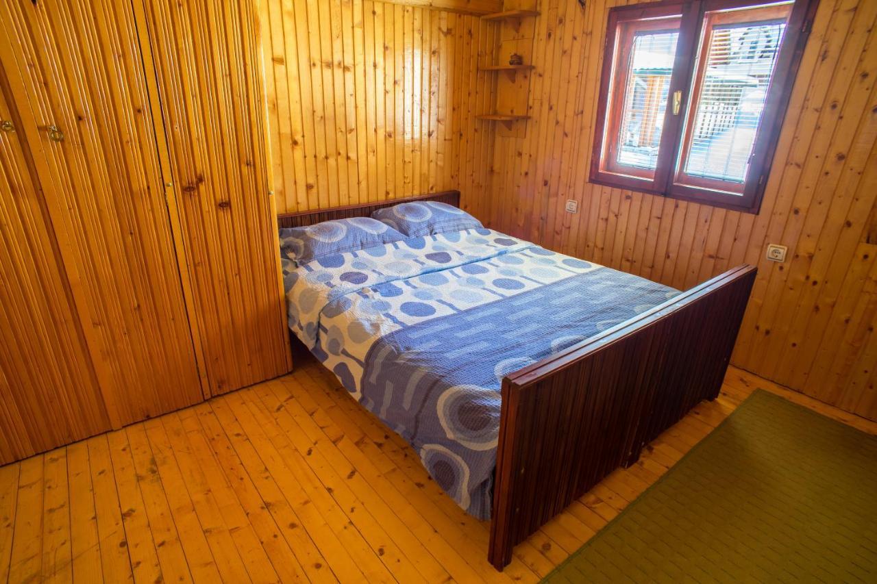 זבליאק Guest House Jezera מראה חיצוני תמונה